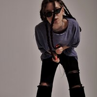 L1C4 - Литература