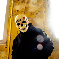 Vladimir Cauchemar feat. Clare Maguire - Snow Is Falling